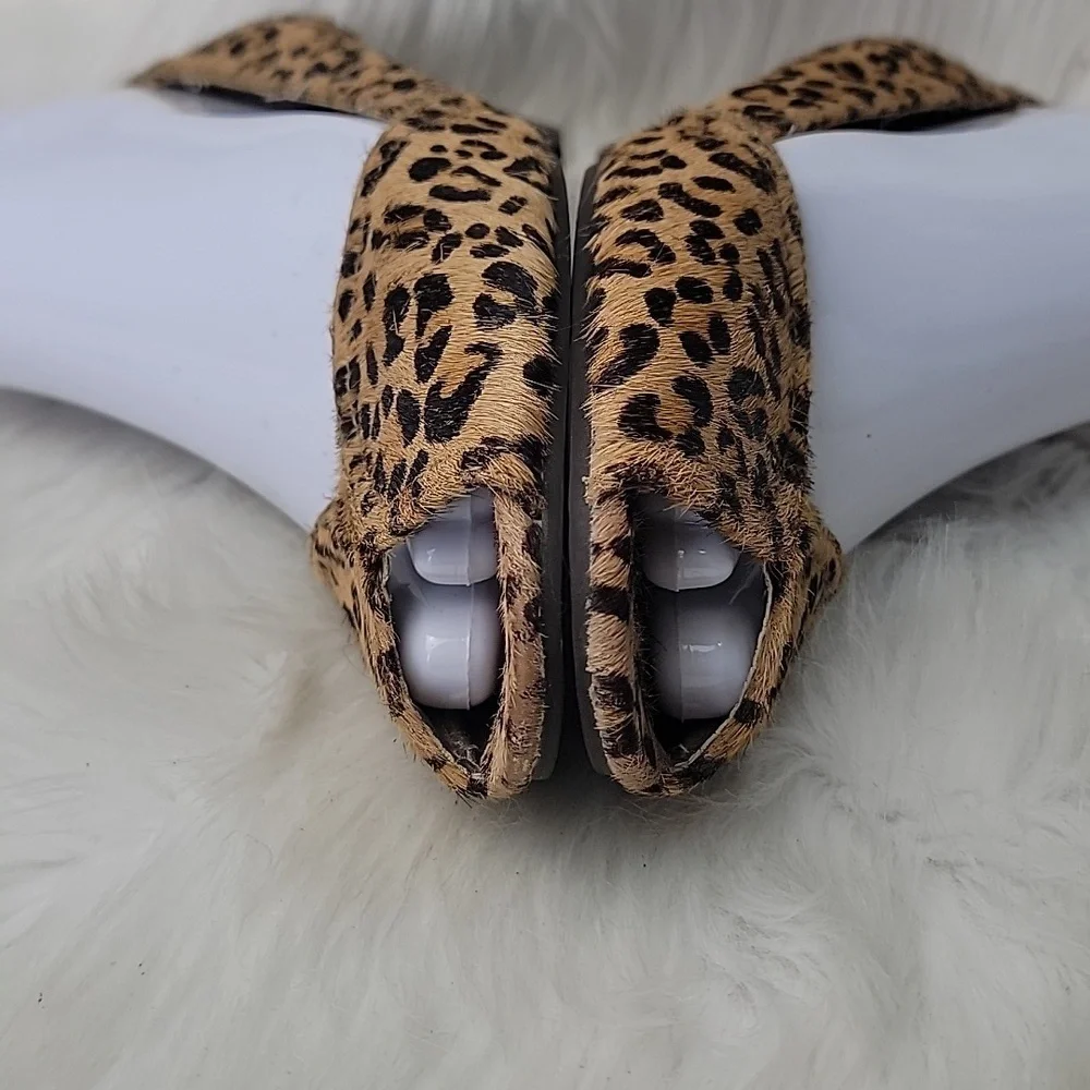 STEVEN STEVE MADDEN Bamba1 Leopard Animal Print Calf Hair Peep Toe Wedge Heels 8